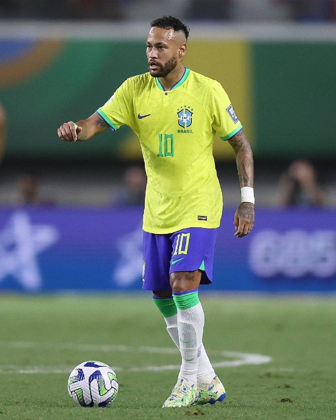 Kaiyun体育软件下载-内马尔红牌罚下下场停赛吗