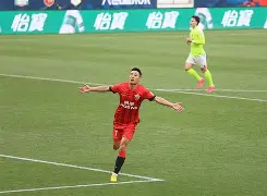 Kaiyun体育赛事直播-莫青周香江纵横之1982